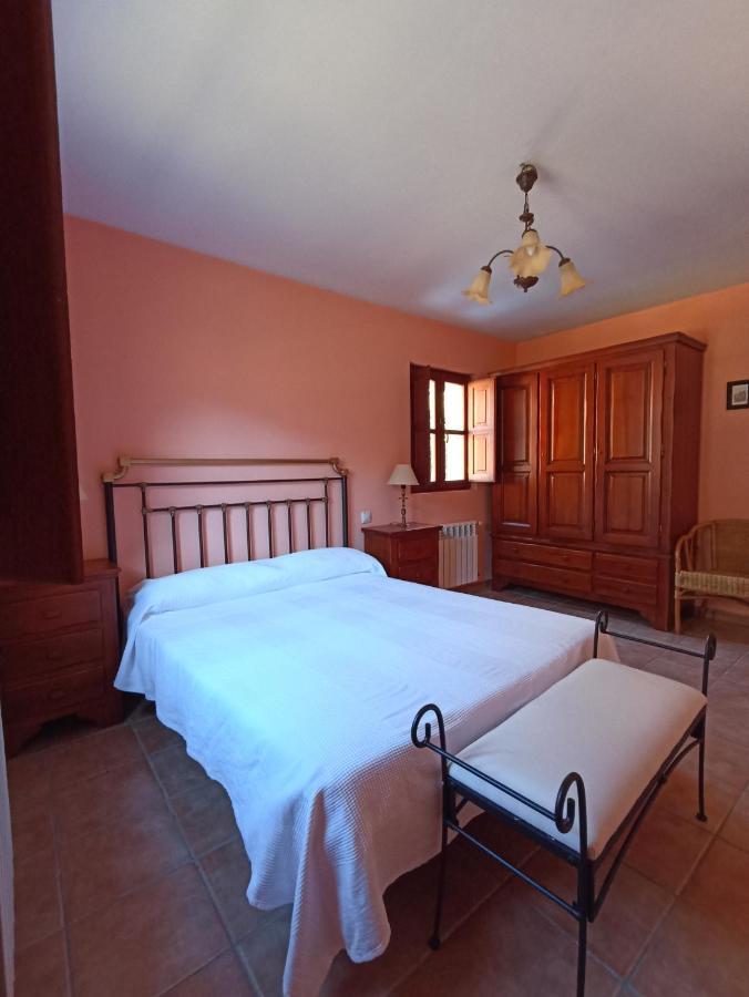 Casa Felisa Lägenhet Pola de Somiedo Exteriör bild